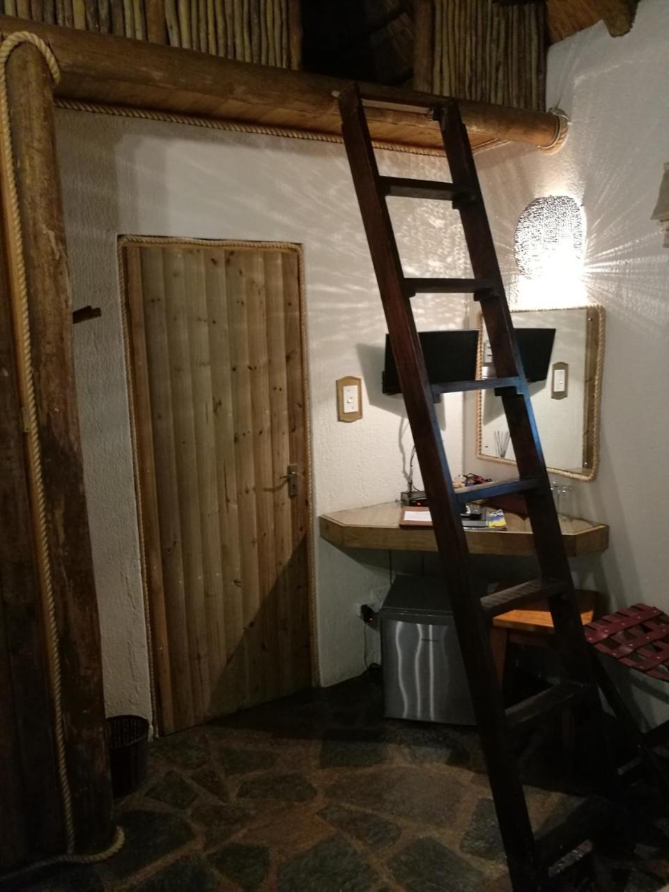 Kaia Tani Exclusive Guesthouse Phalaborwa Exteriör bild